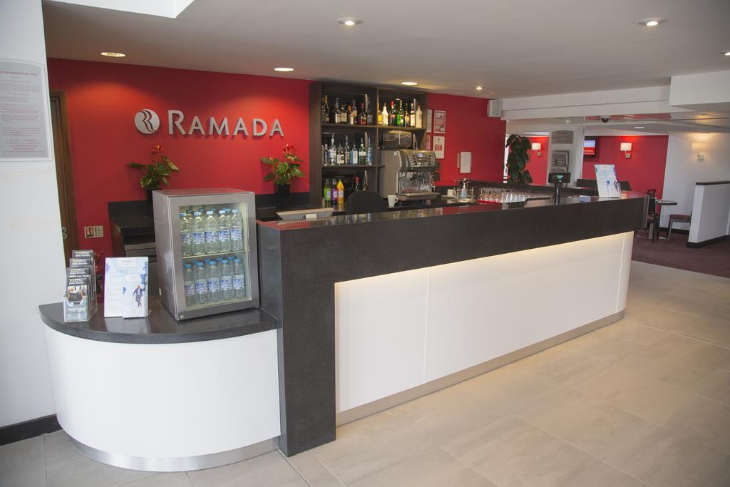 Ramada Cambridge Hotel Kültér fotó