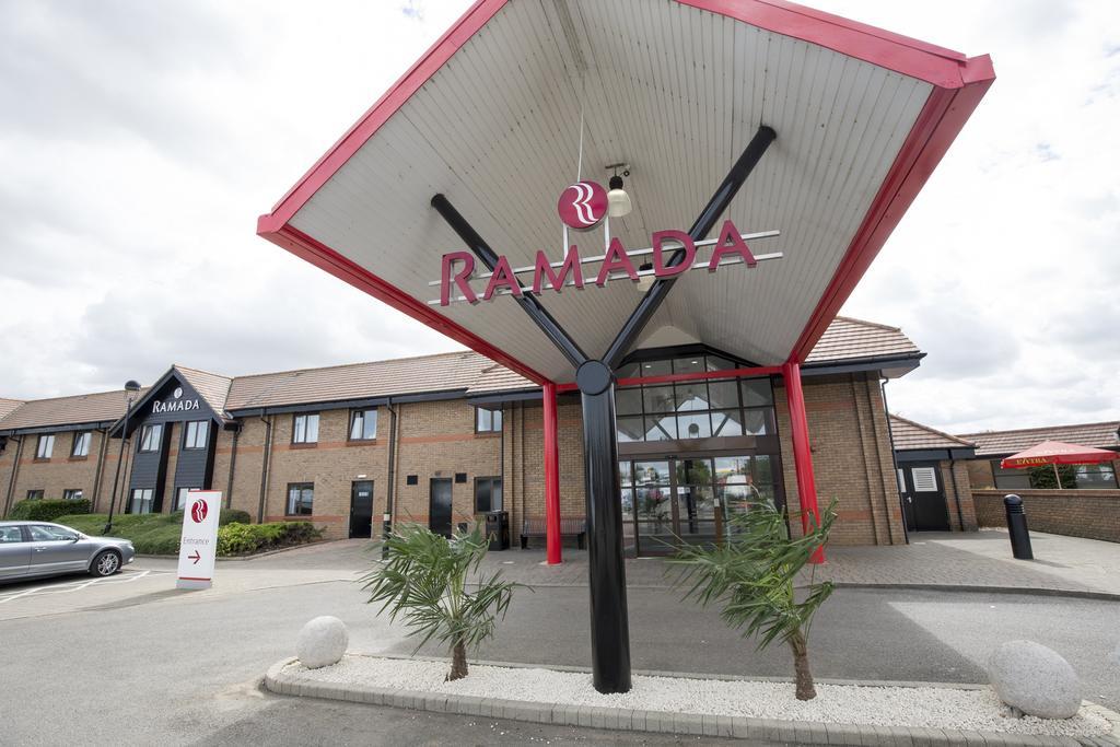 Ramada Cambridge Hotel Kültér fotó